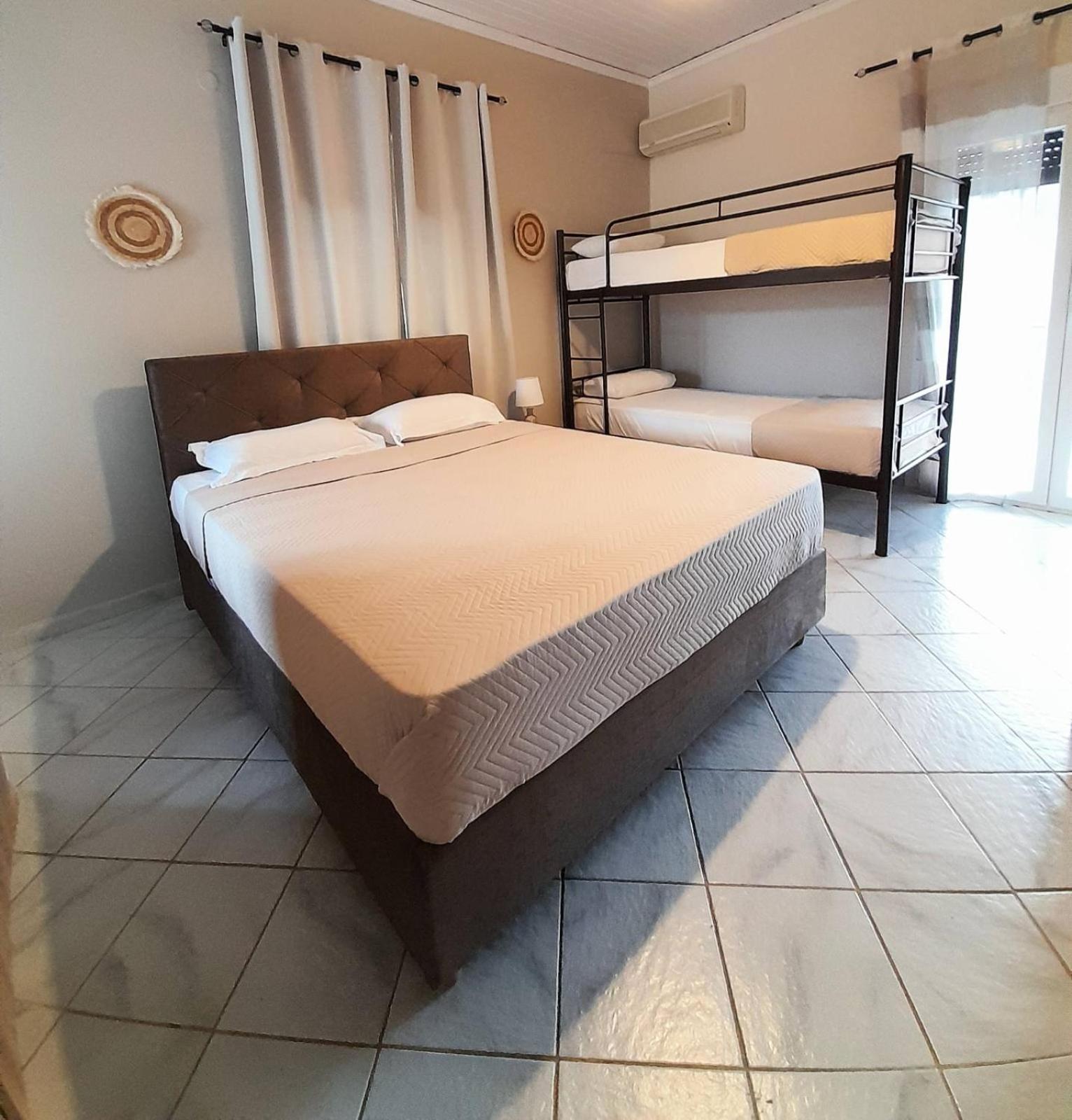 Aggeliki Apartments Nikiana Quarto foto